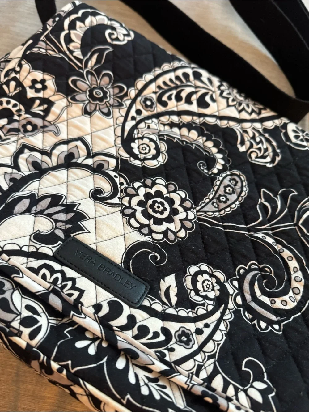Vera Bradley Black & White Quilted Floral Laptop Crossbody